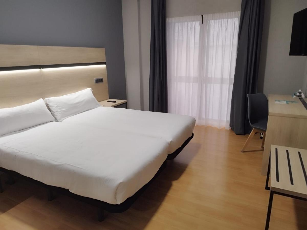 Alda Centro Zaragoza Hotel Екстериор снимка